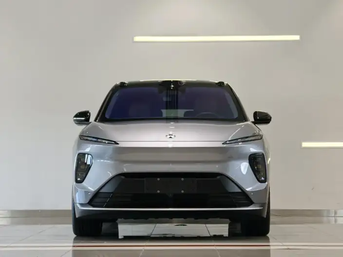 NIO ES8 2024 Model 100kWh