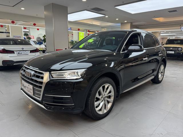 Audi Q5L 2018 40 TFSI Prestige Progress China V – фото 1
