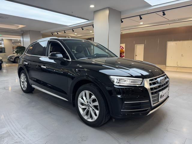 Audi Q5L 2018 40 TFSI Prestige Progress China V – фото 2