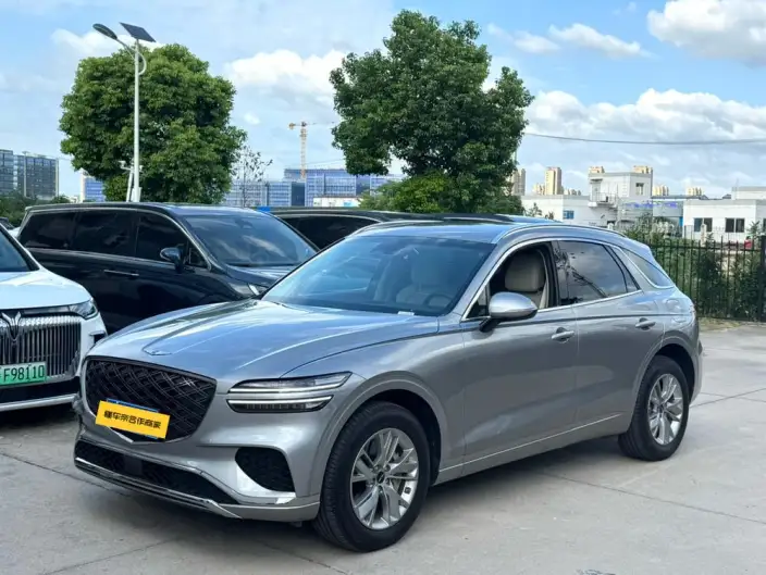 Genesis GV70 2025 Model 2.5T Rear Drive Deluxe Edition