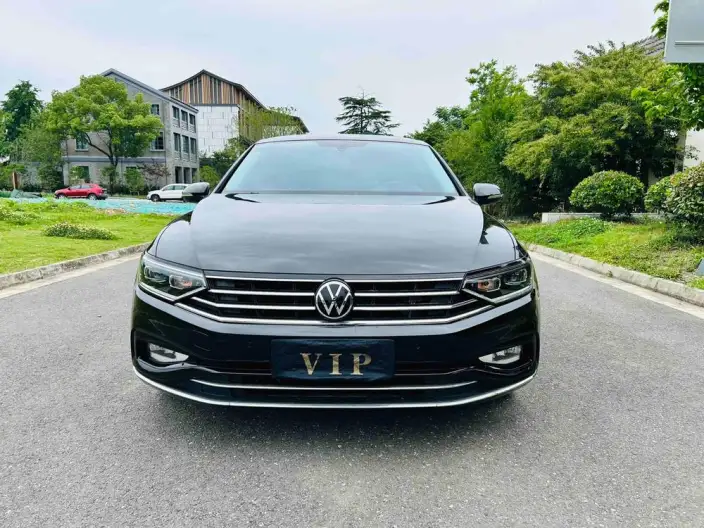 Volkswagen Magotan 2021 Model 330TSI DSG 30th Anniversary Memorial Edition