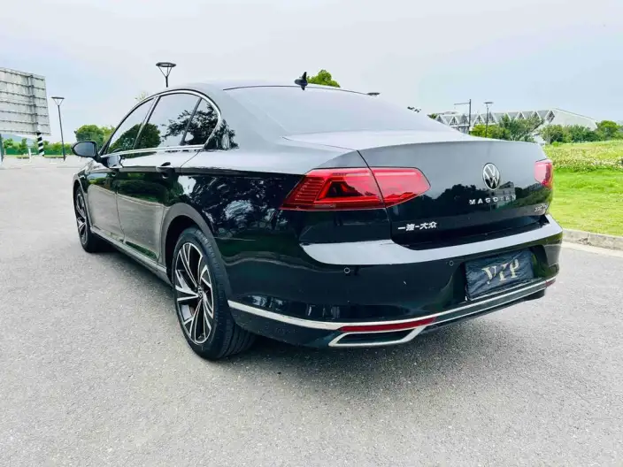 Volkswagen Magotan 2021 Model 330TSI DSG 30th Anniversary Memorial Edition