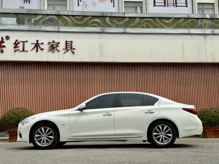 Infiniti Q50L 2021 Model 2.0T Comfort Edition