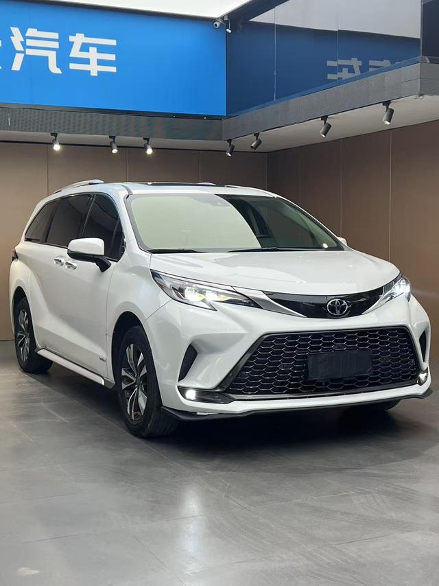 Granvia 2024 модификация Intelligent Hybrid 2.5L 2WD Com f ort Edition – фото 3