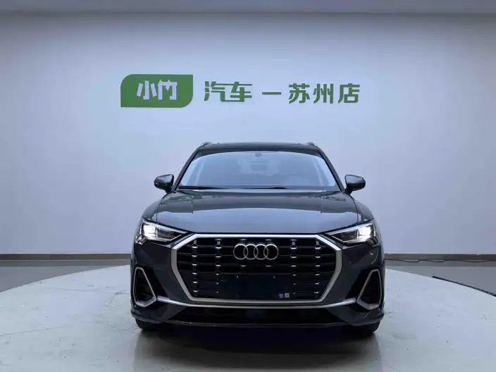 AUDI Q3 2023 Model 35 TFSI Fashion Dynamic Model
