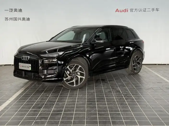 AUDI Q6L e-tron 2026 Model First Edition Pilot Edition