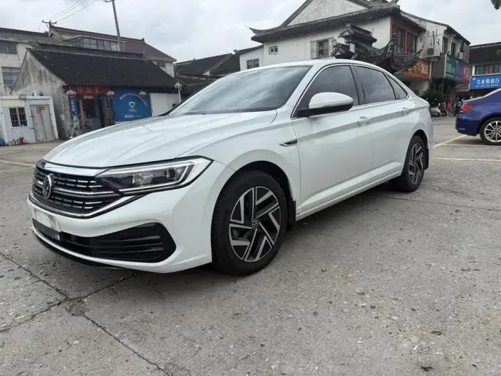 Volkswagen Sagitar 2023 Model 280TSI DSG Beyond Edition Lite