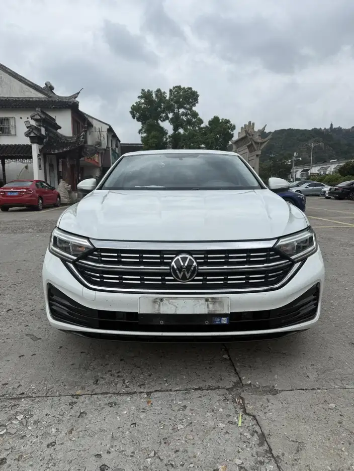 Volkswagen Sagitar 2023 Model 280TSI DSG Beyond Edition Lite
