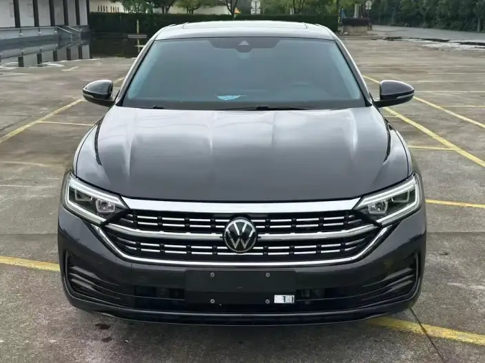 Volkswagen Sagitar 2023 Model 300TSI DSG Beyond Edition