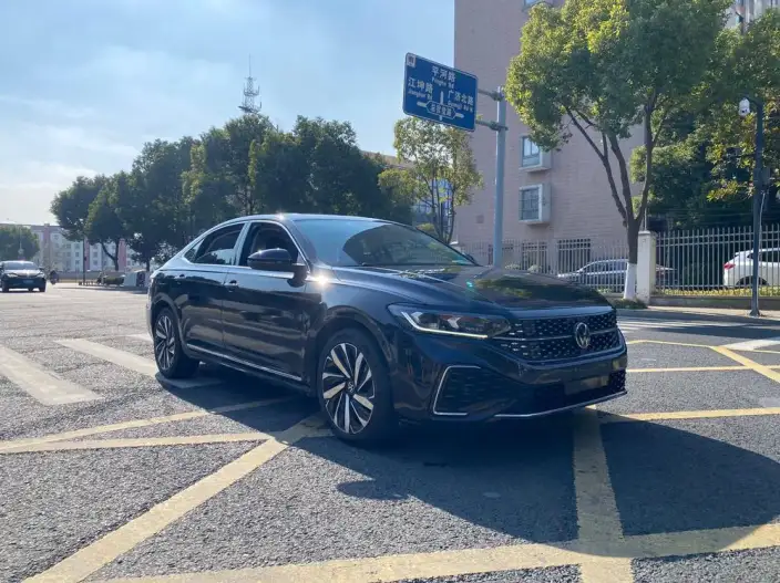 Volkswagen Passat 2023 Model Facelift 330TSI Starry sky Elite Edition