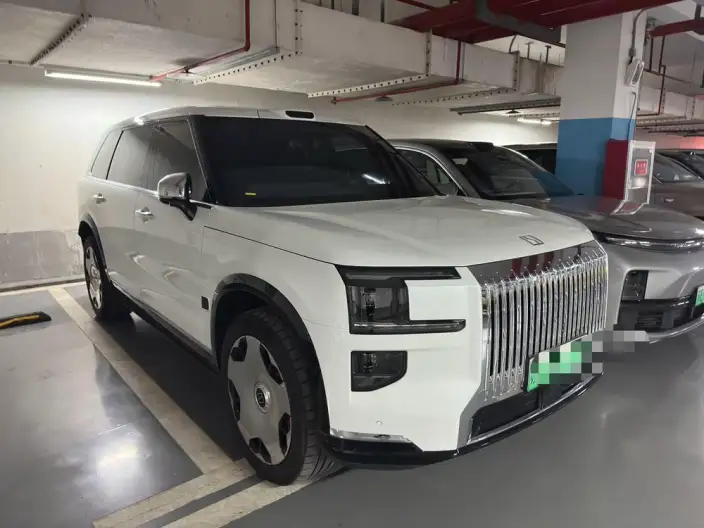 ZEEKR 9X 2025 Model Hyper Edition 70kWh VI seat