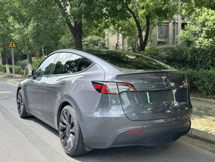 Model Y 2022 Model Performance High performance All-wheel drive version