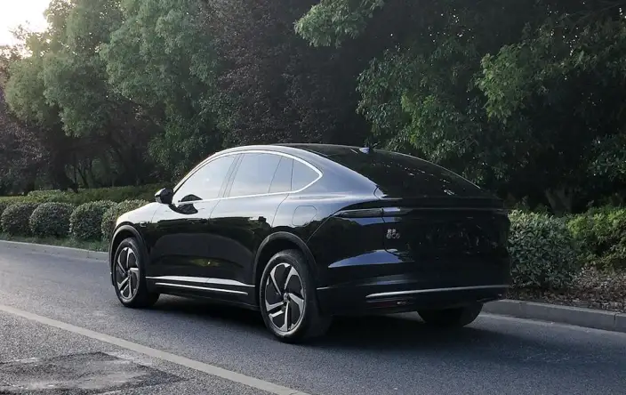 NIO EC6 2023 Model 75kWh