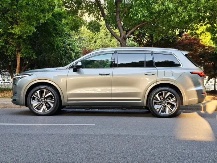 Li Auto ONE 2021 Model Extended Range 6 seat Edition
