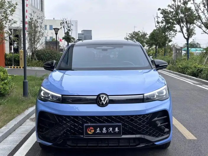 Volkswagen Tiguan L 2024 Model Pro 380TSI 4WD R-Line Zhizun Edition
