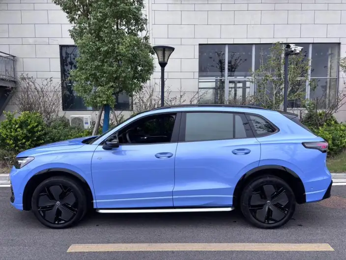 Volkswagen Tiguan L 2024 Model Pro 380TSI 4WD R-Line Zhizun Edition