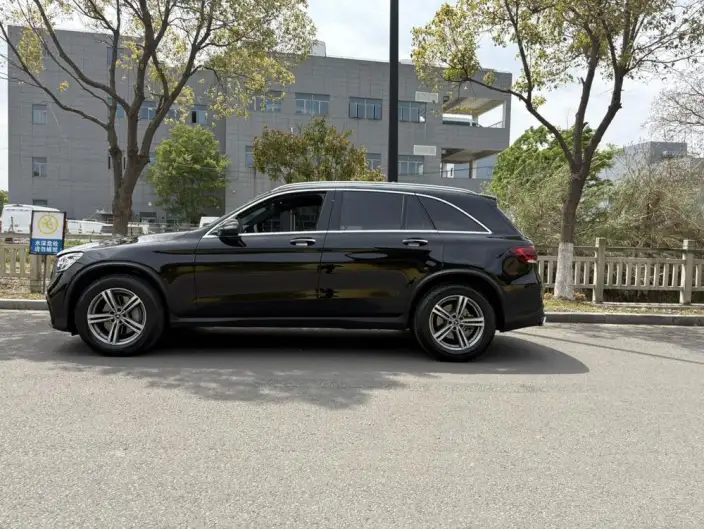 Mercedes-Benz GLC 2020 Model Facelift GLC 260 L 4MATIC Dynamic Model