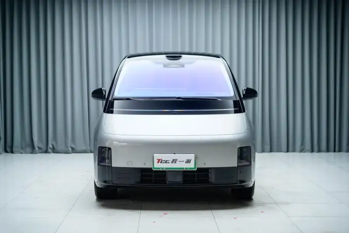 Li Auto MEGA 2025 Model Home Family Special Edition