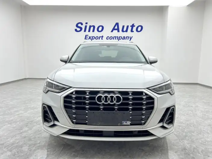 AUDI Q3 2022 Model 35 TFSI Fashion Dynamic Model