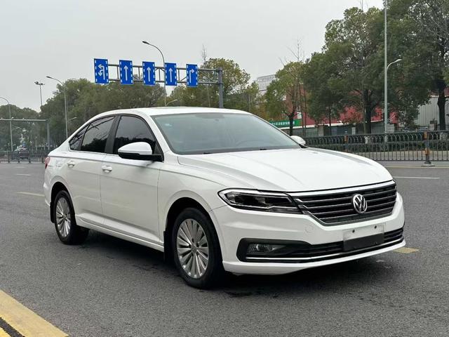 Volkswagen Lavida Модель 2018 года 280TSI DSG Com f ort Edition National V – фото 3