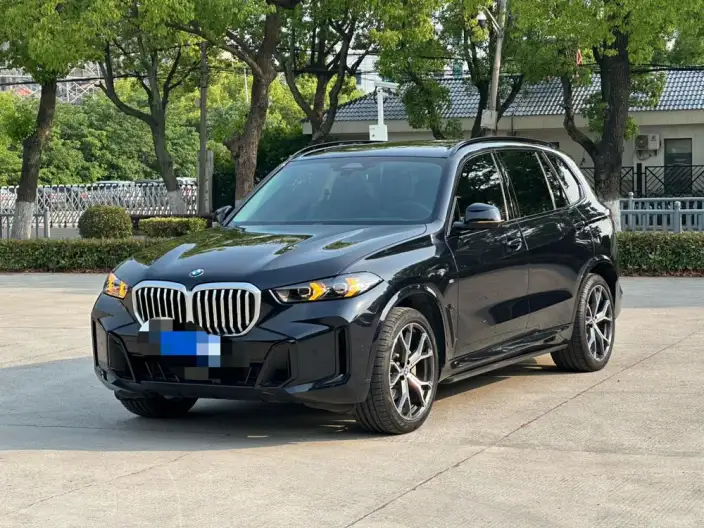 BMW X5 2023 Model xDrive30Li Exclusive Model M Sports Night Set