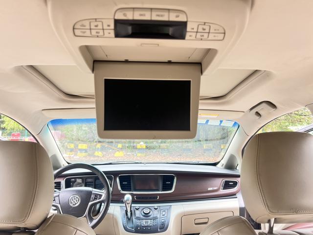 Buick GL8 2014 3.0L XT Luxury Business Ultimate – фото 8