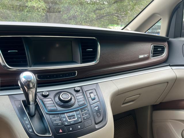 Buick GL8 2014 3.0L XT Luxury Business Ultimate – фото 10