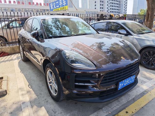 Porsche Macan 2018 Macan 2.0T – фото 3