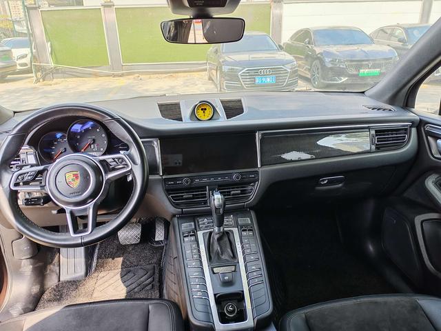 Porsche Macan 2018 Macan 2.0T – фото 6