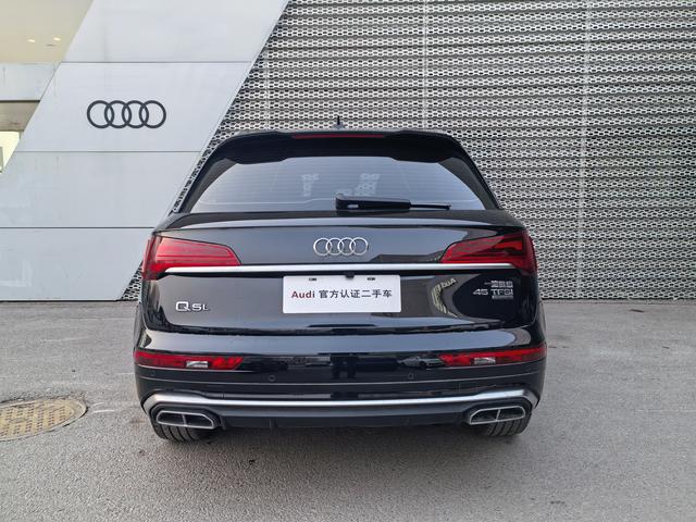 Audi Q5L 2023 40T Style Dynamic – фото 8