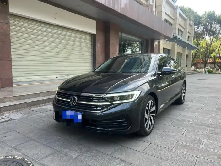 Volkswagen Sagitar 2023 Model 300TSI DSG Beyond Edition