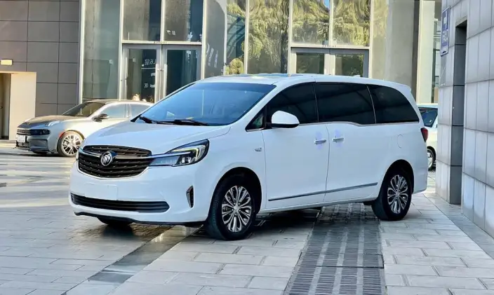 Buick GL8 2022 Model Facelift Business class 652T Luxury Model