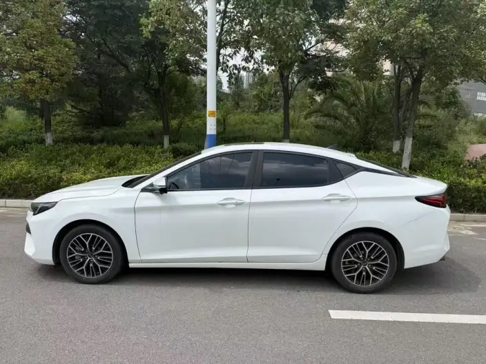 JAC Motors A5 PLUS 2023 Model 1.5T CVT Premium Edition PLUS