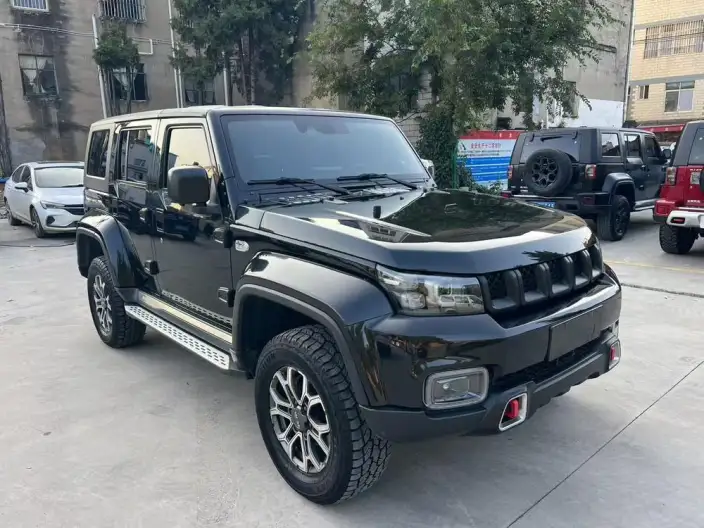 BAIC BJ40 2023 Model 2.0T Automatic 4WD City Hunter Edition Warrior Model