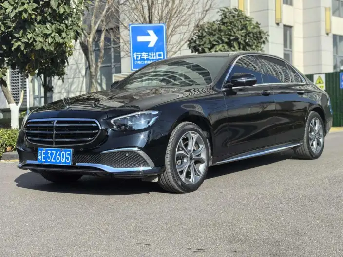 Mercedes-Benz E-Class 2023 Model E 300 L Fashion Model sedan