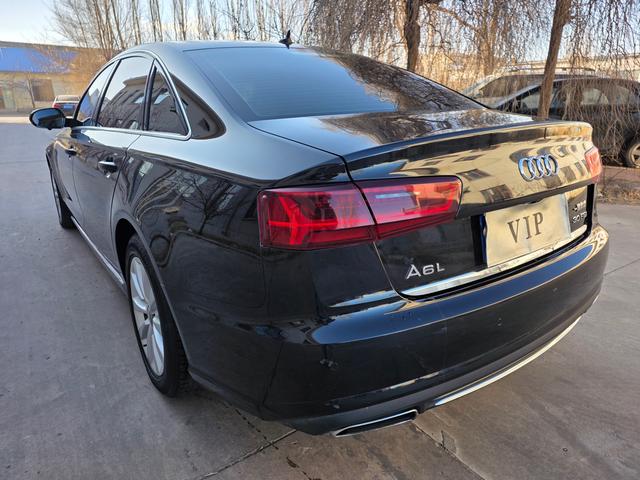 Audi A6L 2016 модификация 30 FSI Tech тип – фото 4