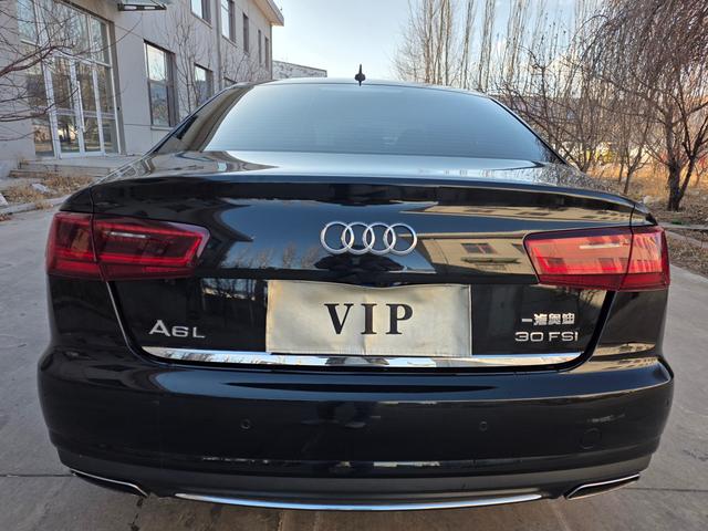 Audi A6L 2016 модификация 30 FSI Tech тип – фото 5
