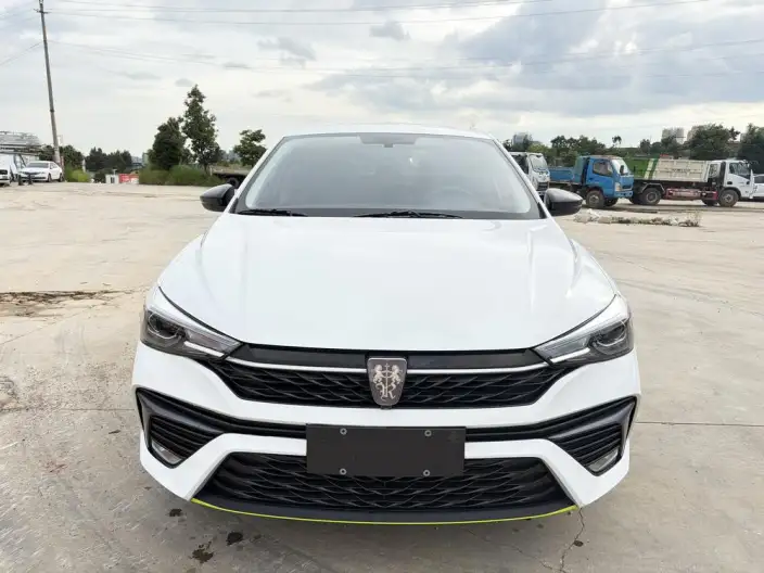 Roewe i5 2021 Model 1.5L CVT Platinum edition