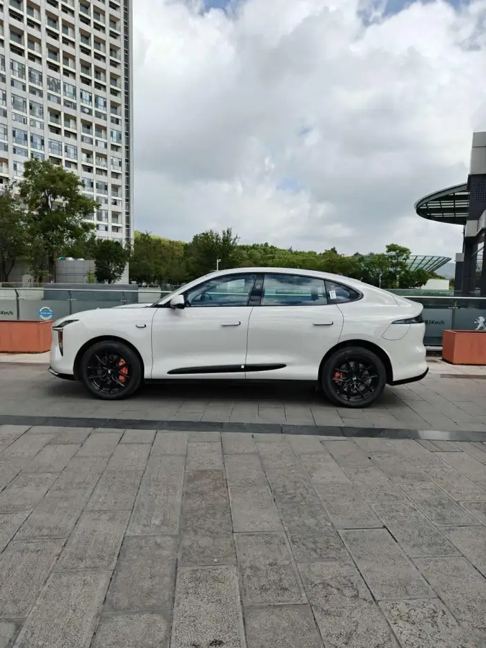 IM LS6 2026 Model EV Max