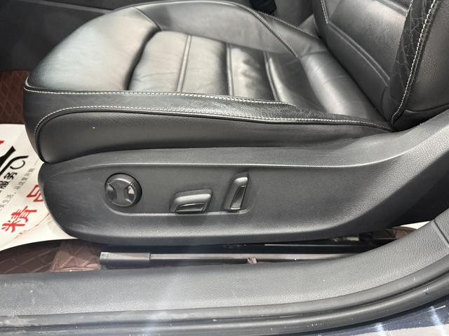Volkswagen Passat 2017 330TSI DSG Prestige – фото 20