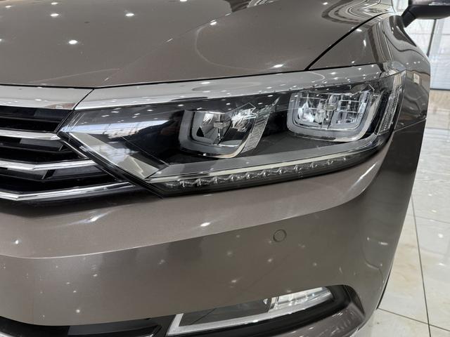Volkswagen Magotan 2017 330TSI DSG Luxury – фото 10