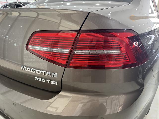 Volkswagen Magotan 2017 330TSI DSG Luxury – фото 23