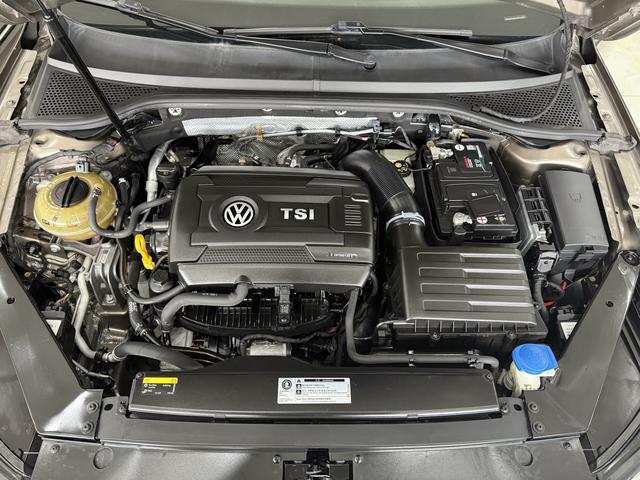 Volkswagen Magotan 2017 330TSI DSG Luxury – фото 24
