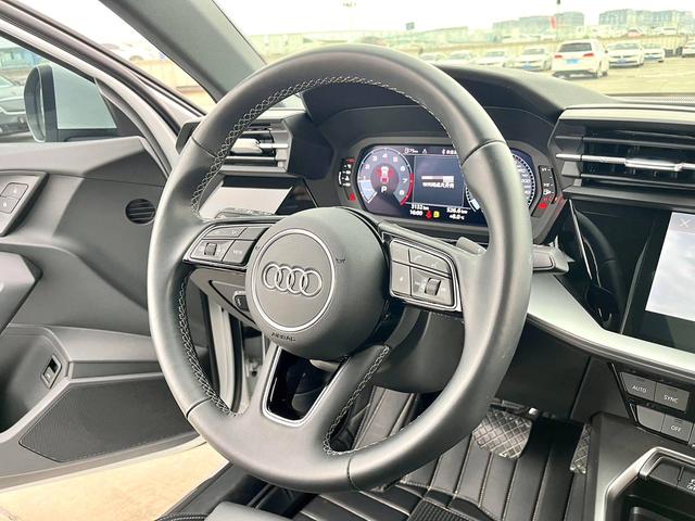 Audi A3 2024 A3L Limousine 35 TFSI Fashion Sport – фото 7