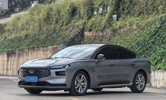 Ford Mondeo 2022 Model Facelift EcoBoost 245 Luxury Model