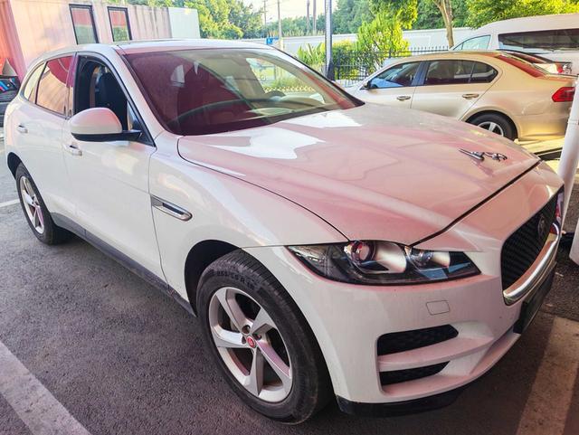 Jaguar F-PACE 2016 модификация 2.0T 2WD Urban Exclusive Edition – фото 3