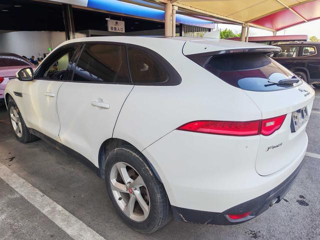 Jaguar F-PACE 2016 модификация 2.0T 2WD Urban Exclusive Edition – фото 6