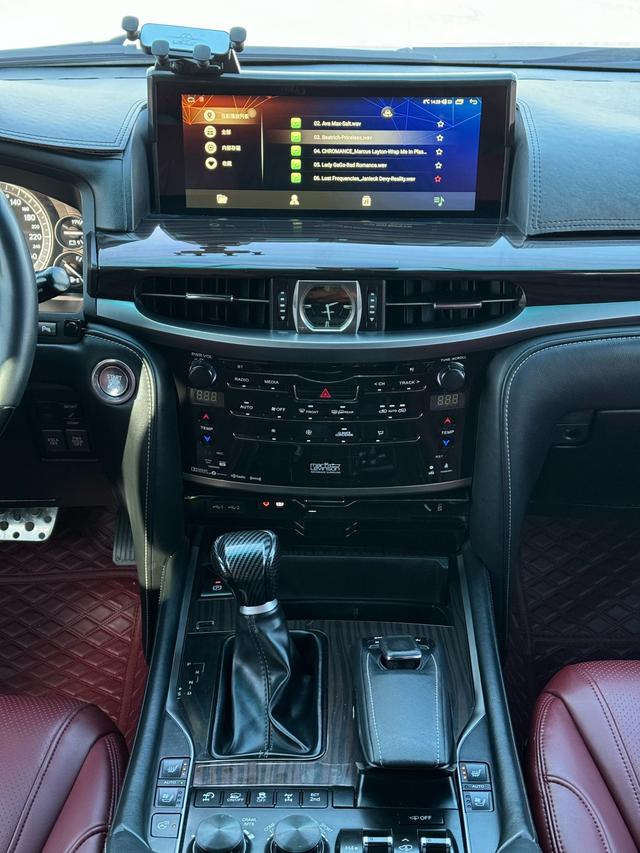 Lexus LX 2007 модификация 570 – фото 10