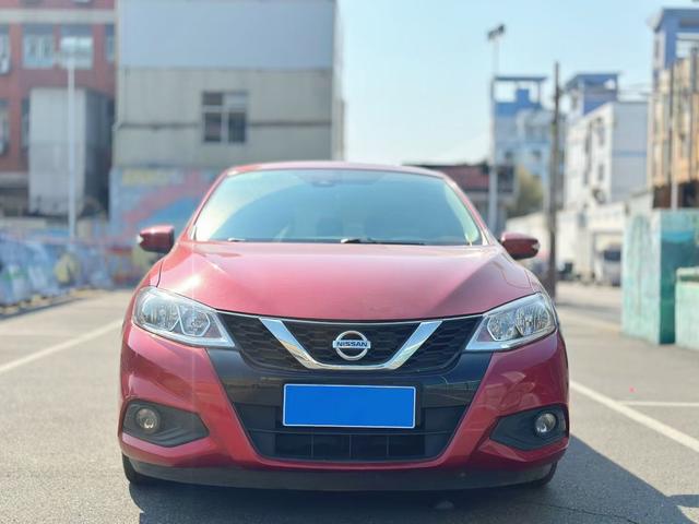 Nissan Tiida 2016 1.6L CVT Cool Move – фото 2