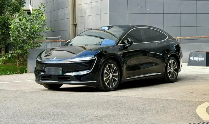 Luxeed R7 2024 Model Extended Range 37kWh Max Rear Drive Edition